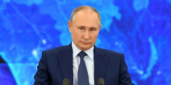 Merak edilen soru yanıt buldu! Rusya Devlet Başkanı Putin, koronavirüs aşısı olacak mı?