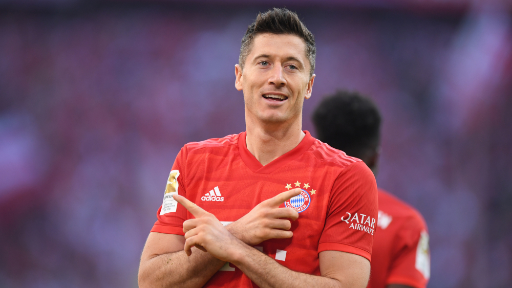 Lewandowski, Ronaldo ve Messi'yi geride bıraktı! 1