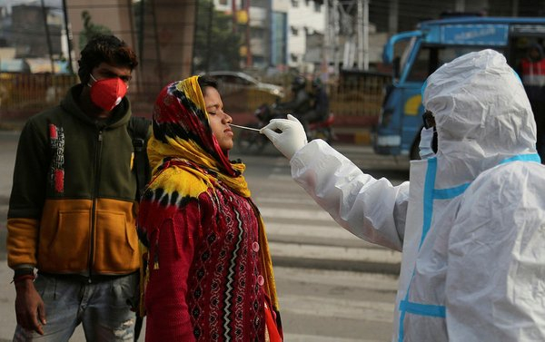 Mutasyona uğrayan koronavirüs Hindistan'a da sıçradı! 4