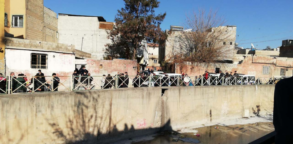 Şanlıurfa'da 2 gencin tenekede yaktıkları kömür hayatlarına mal oldu 2