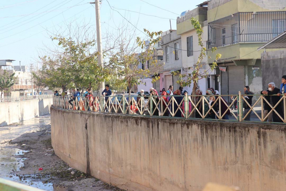 Şanlıurfa'da 2 gencin tenekede yaktıkları kömür hayatlarına mal oldu 3