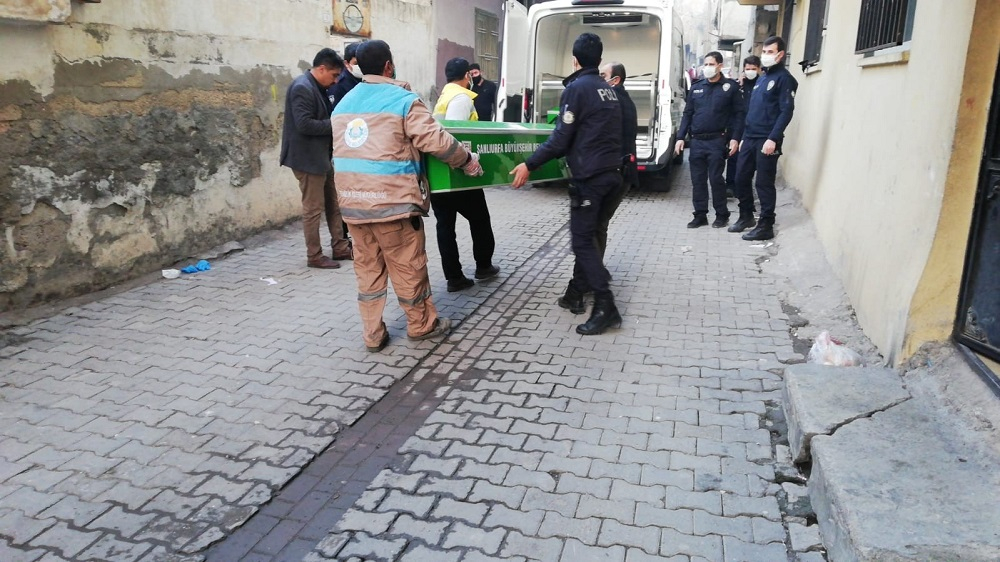 Şüpheli ölüm! Tek başına yaşayan yaşlı adam evinde ölü bulundu 1