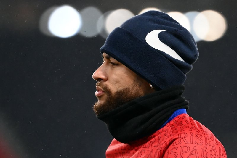 Neymar’ın koronavirüs partisi ülkeyi ayağa kaldırdı! Partiye katılan güzeller bir bir ifşa oldu... 6