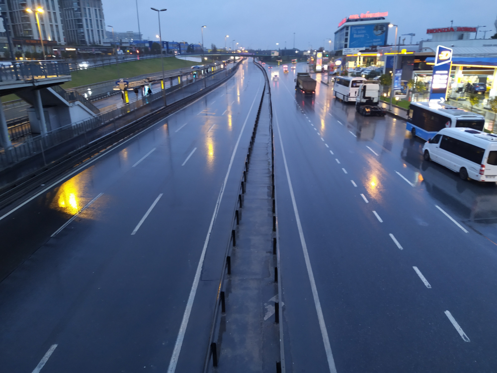 Yeni yılın ilk gününde İstanbul'da sessizlik hakim oldu! 9