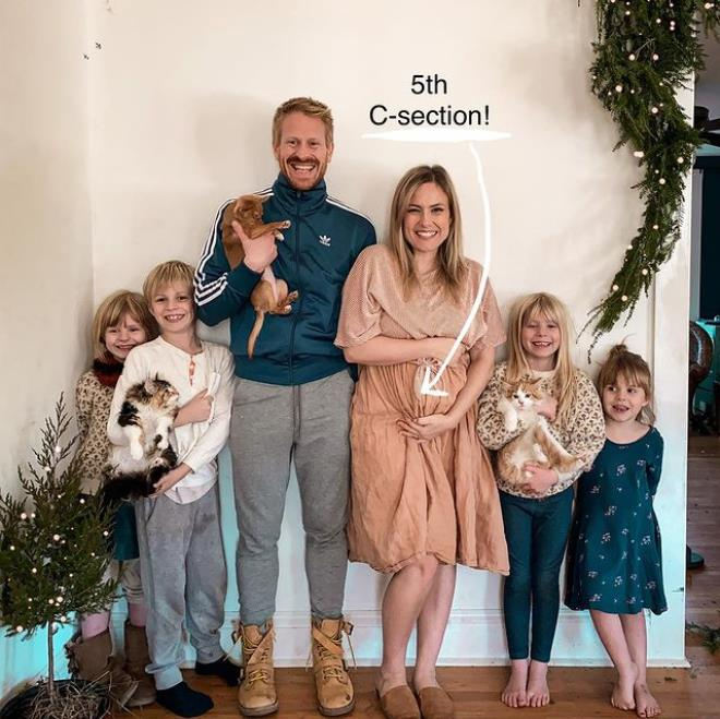 4 aylık hamile olan fenomen kahvaltı masasında can verdi! 10