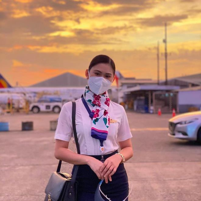 Otelin küvetinde çırılçıplak halde ölü bulunan genç hostesin katillerini cinsel organındaki spermler ele verecek 12