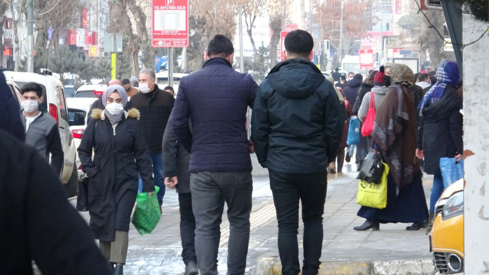 Van'da kısıtlamalar meyvesini verdi! Korona haritası kırmızıdan maviye döndü 4