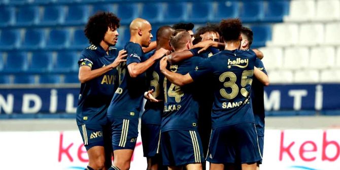 Fenerbahçe, deplasmanda kaybetmiyor! Son 15 sezonun en iyi performansı...