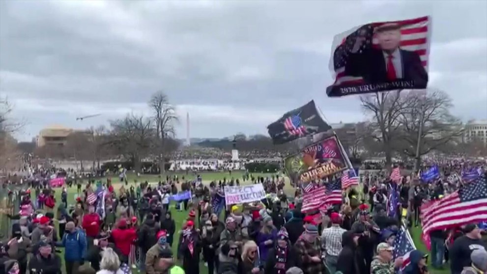 Bir kadın silahla yaralandı! İşgal altındaki kongre binasından ilk fotoğraflar 6