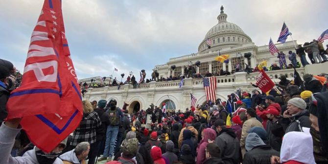 ABD'de kongre binası basıldı! Protestolar sürüyor, işte tarihi anlar...