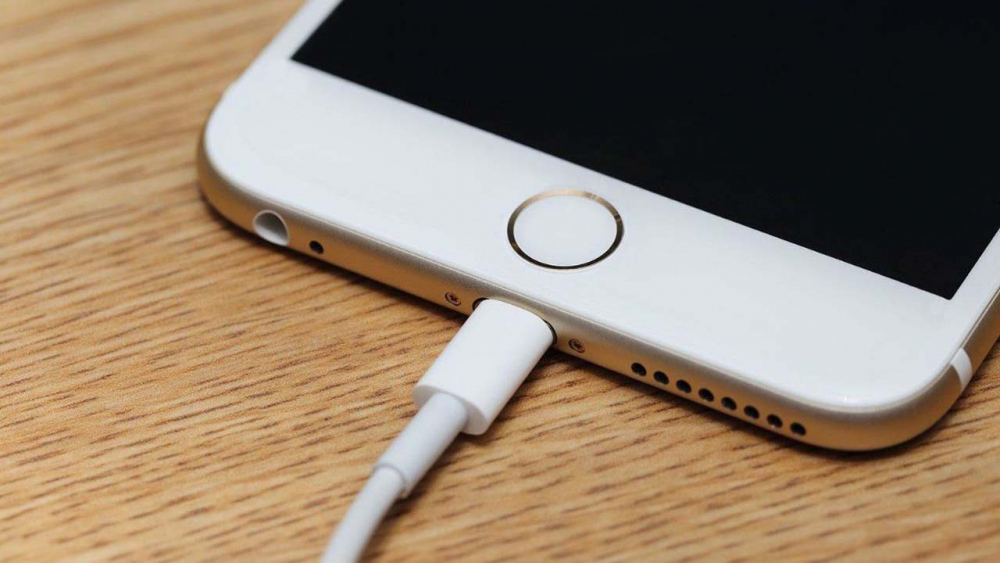 Bu hataya düşmeyin! İşte telefon şarjdayken uzak durulması gerekenler 2