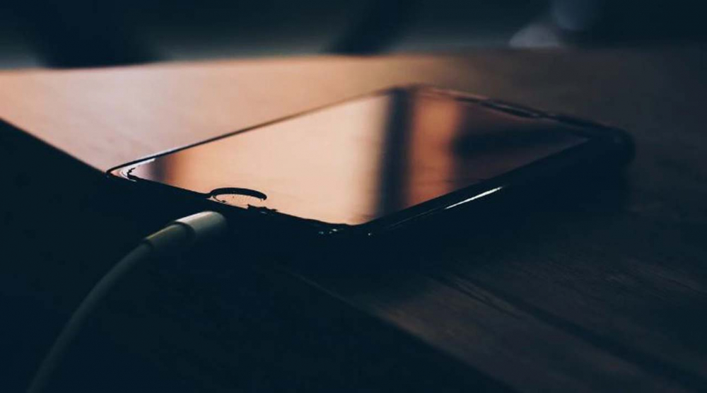 Bu hataya düşmeyin! İşte telefon şarjdayken uzak durulması gerekenler 7