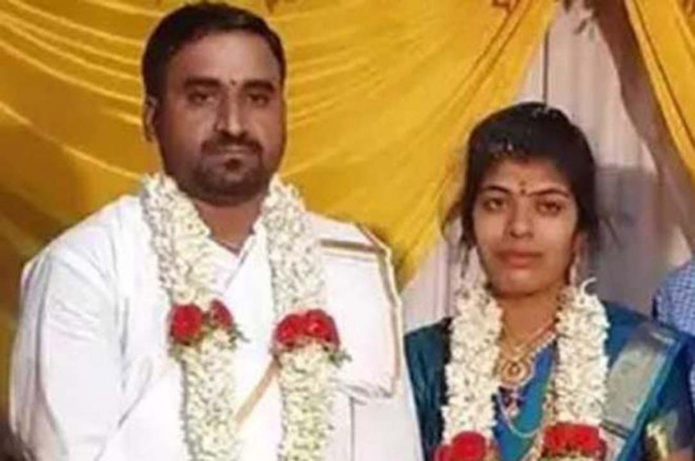 Damat düğünden kaçınca gelini davetliyle evlendirdiler! 1