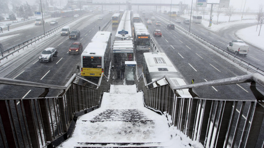 Meteoroloji ve AKOM'dan sevindiren uyarı: Başta İstanbul olmak üzere birçok ile kar geliyor! 2