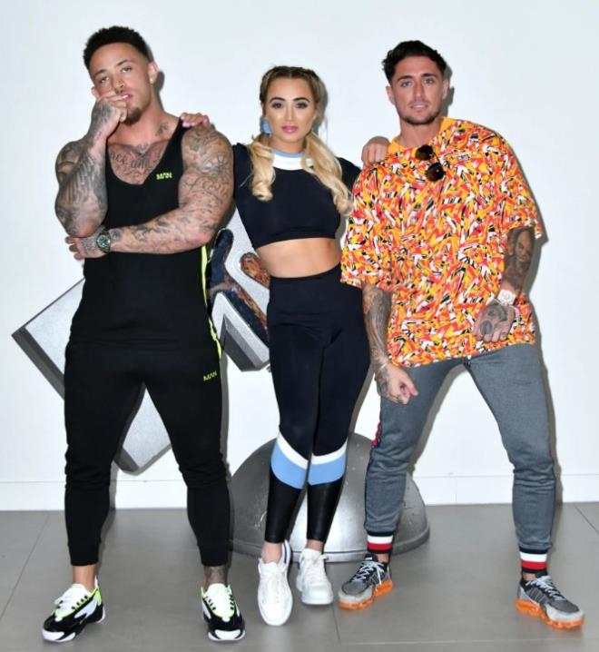 TV yıldızından skandal intikam planı! Cinsel ilişkiye girdikleri anları gizlice kayda alıp ifşa etti! 7