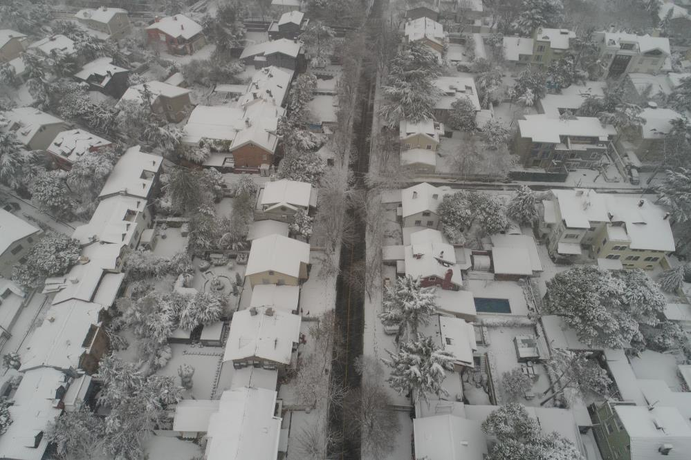 Pazartesi günü İstanbul'da kar yağacak mı? Meteoroloji Genel Müdürlüğü'nden art arda uyarı! 4