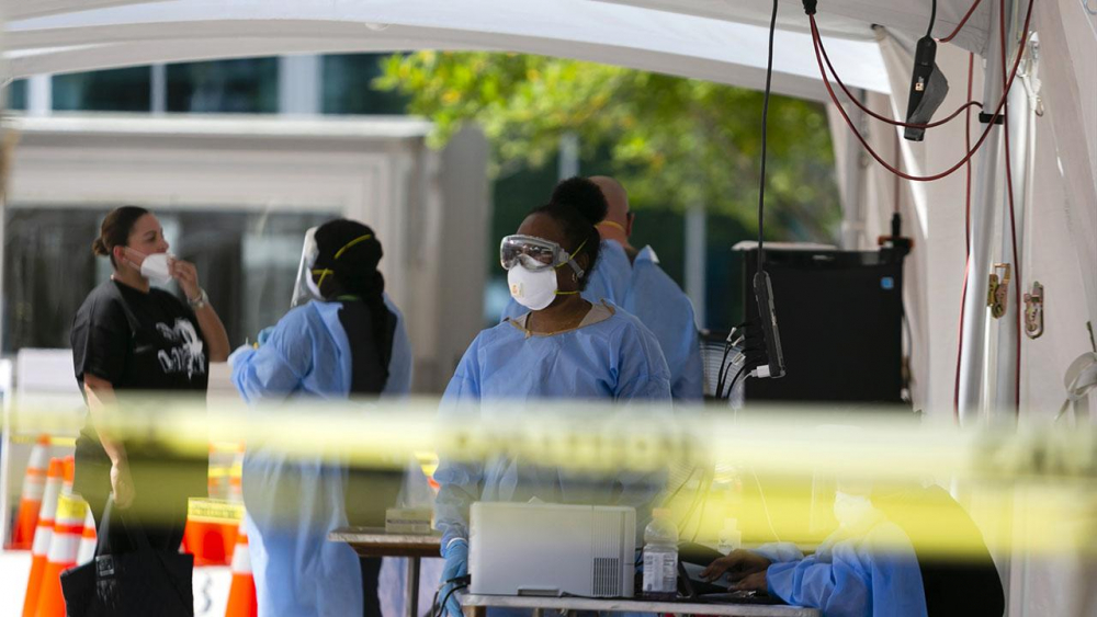 Amerika Birleşik Devletleri'nde koronavirüsten ölenlerin sayısı 408 bini geçti 7