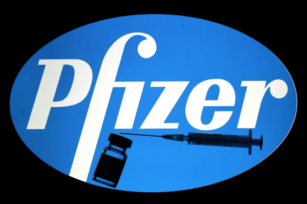 Aşılanan 10 kişi hayatını kaybetmişti: Pfizer/BioNTech aşısı hakkında, Prof. Kurugöl'den ölüm açıklaması! 12