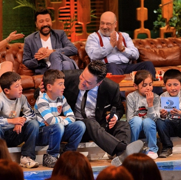 Beyaz Show yeniden ne zaman başlıyacak? Kanal D'den açıklama var 11