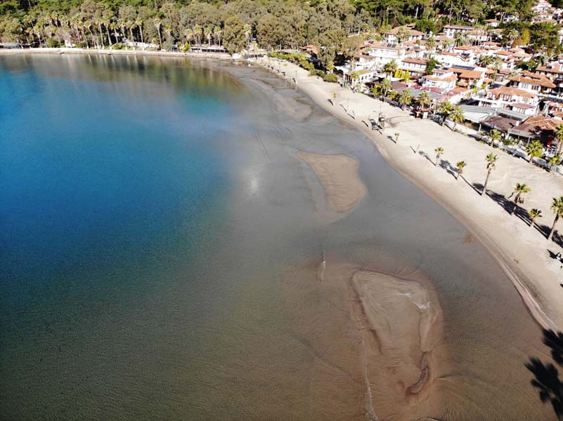 Muğla'da korkutan görüntü, deniz suyu 20 metre çekildi: Deprem habercisi mi? 2