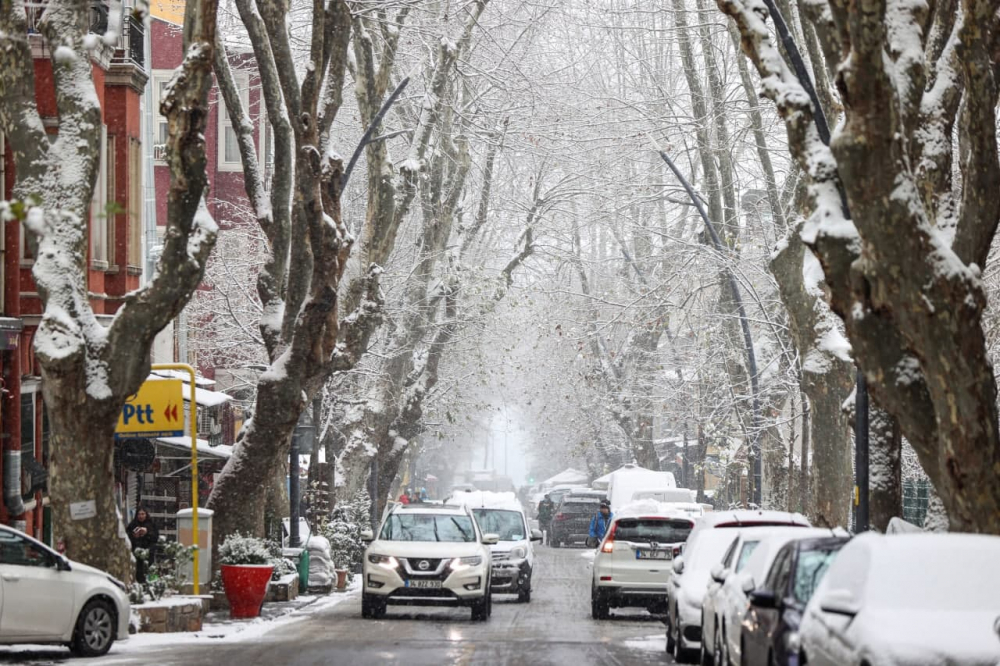 Meteorolojiden turuncu alarm: İstanbul'a yine kar geliyor! 11