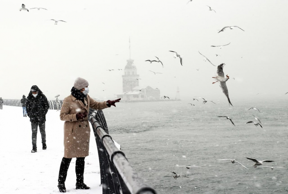 Meteorolojiden turuncu alarm: İstanbul'a yine kar geliyor! 12