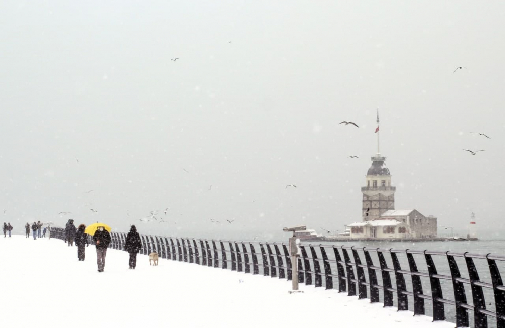 Meteorolojiden turuncu alarm: İstanbul'a yine kar geliyor! 13