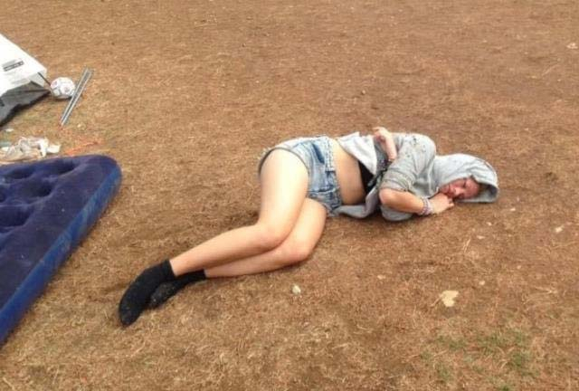 Survivor'un düzenlediği 'Alkolde ölçüyü kaçıranların düştüğü haller' yarışmasında birinci seçildi! 7