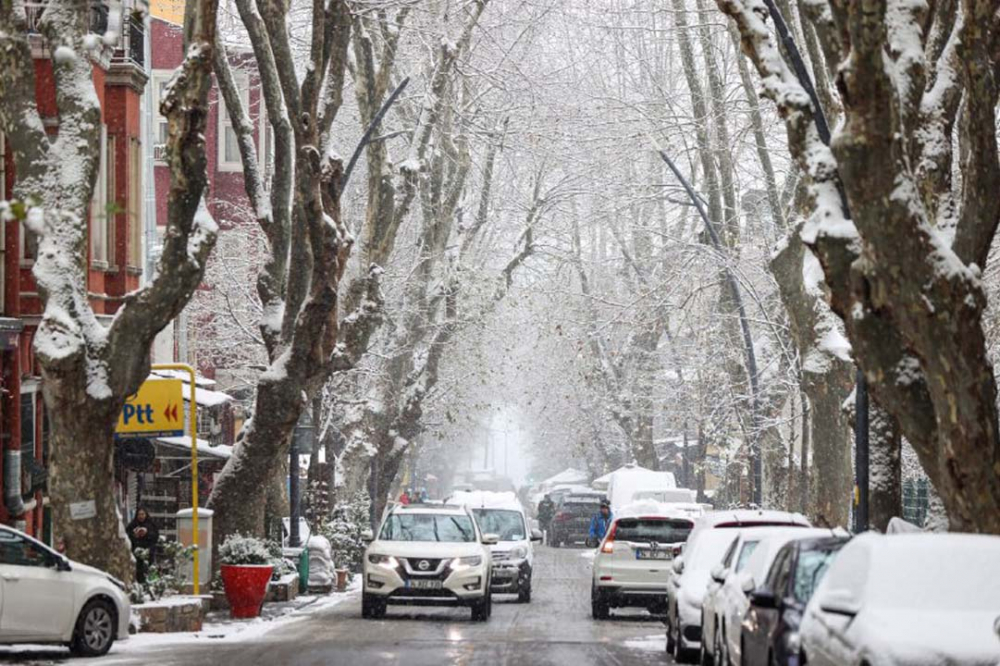 Meteoroloji'den sevindiren haber! Kar yağışı Türkiye'nin kapısını bir kez daha çalacak 1