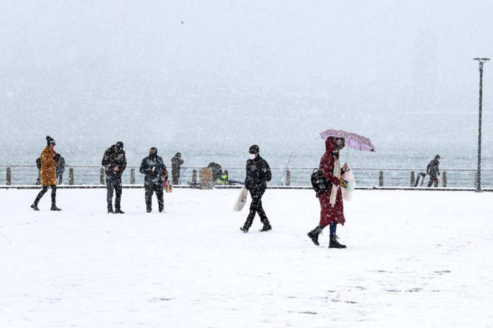 Meteoroloji'den sevindiren haber! Kar yağışı Türkiye'nin kapısını bir kez daha çalacak 8