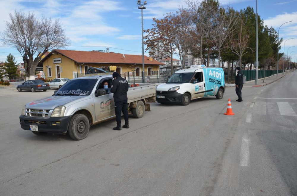 Türkiye genelinde uygulanan 56 saatlik sokağa çıkma kısıtlaması sona erdi 10