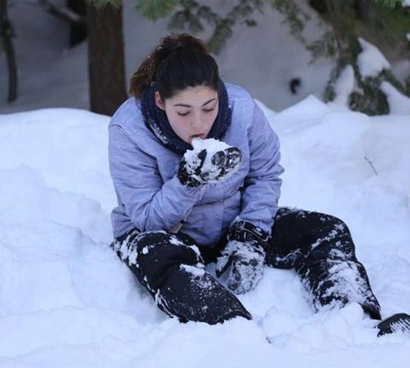 Telefon şarj olurken kullanmak cihazınızı patlatır mı? 22