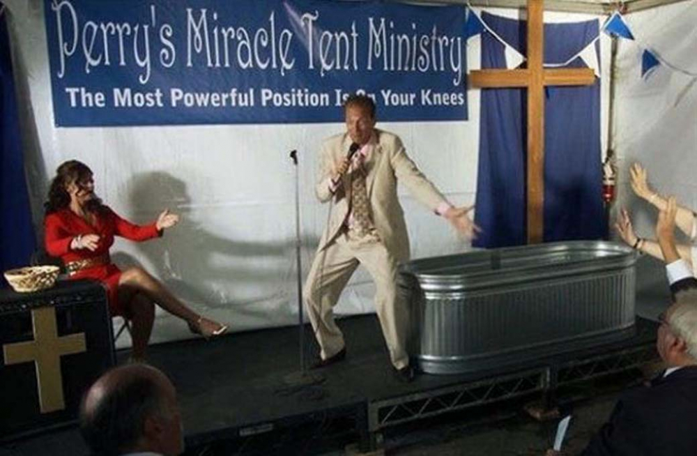 Dünyanın en ilginç ölüm vakaları! Evden attığı boğa yılanı sonu oldu... 2