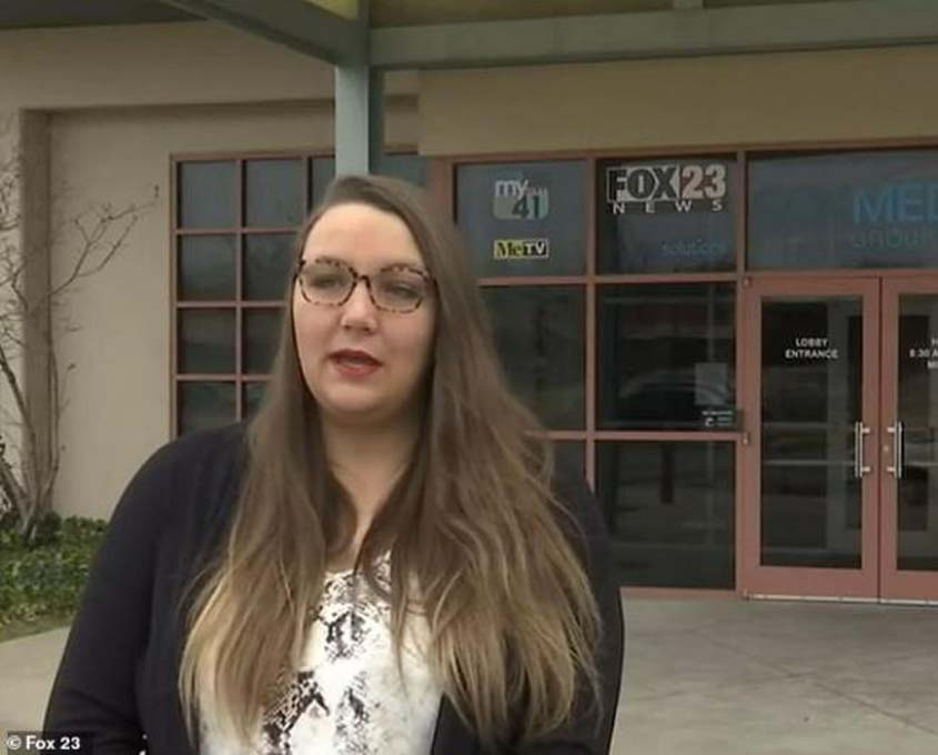 8 yaşındaki kız öğrenci, hemcinsinden hoşlandığını söyleyince okuldan kovuldu 4