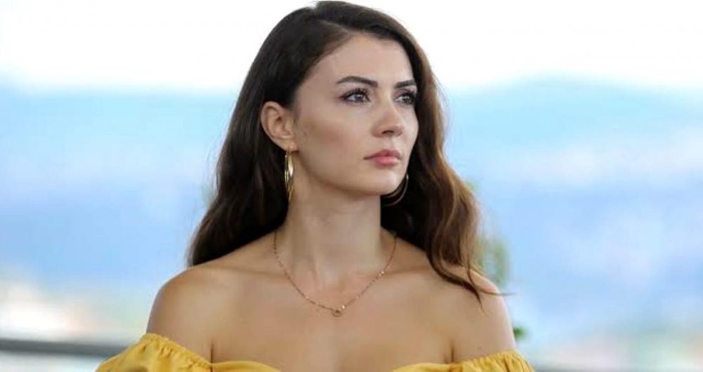 Burcu Özberk'ten şaşırtan itiraf: Evlenmeden de anne olabilirim! 9