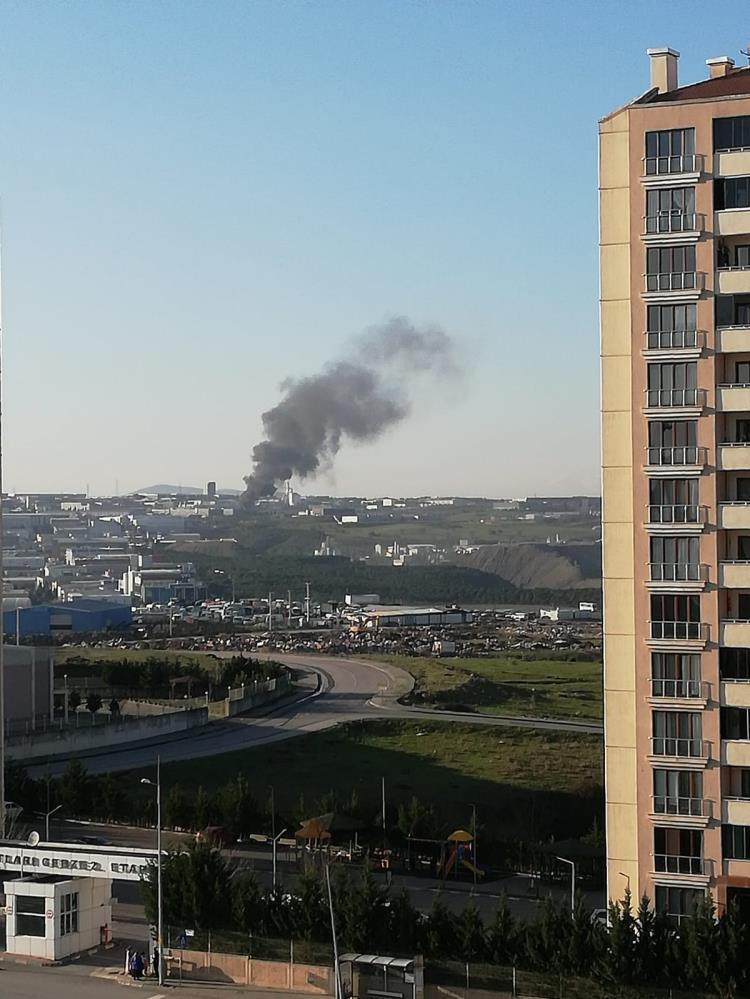 Kocaeli'de korkutan yangın! Çok sayıda itfaiye ekibi sevk edildi 12