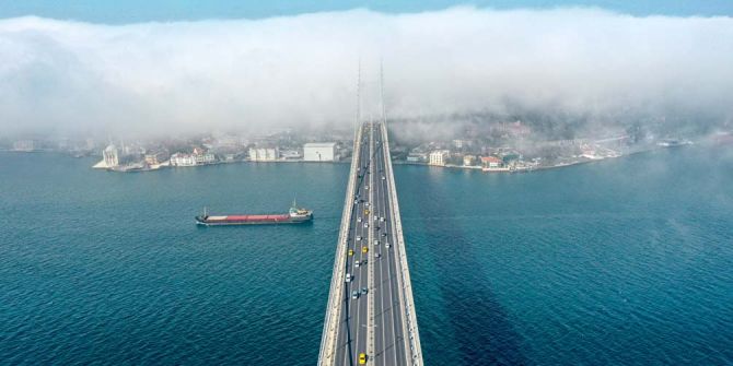 İstanbul'u sis kapladı! Gökyüzünü görenler adeta mest oldu