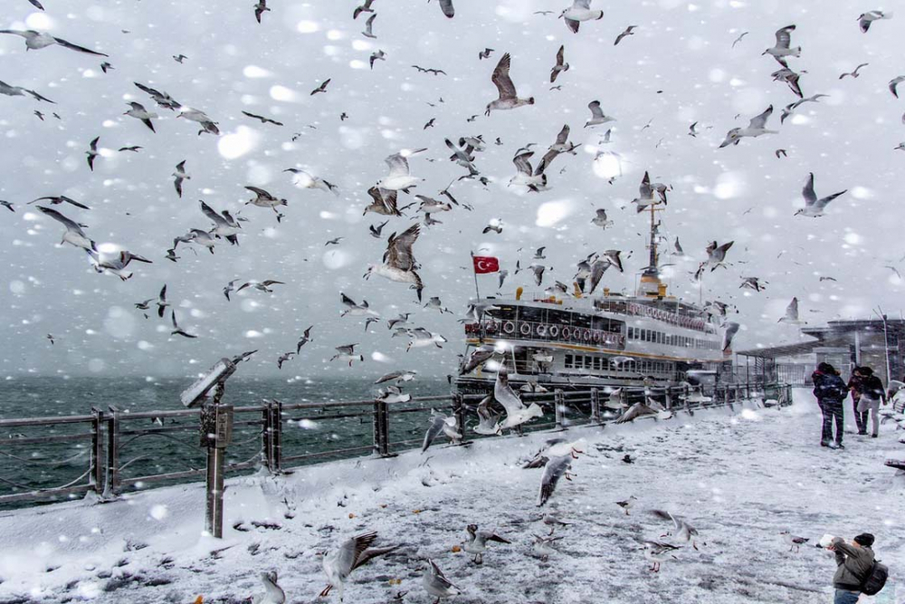 Hava güneşli diye aldanmayın! İstanbul cumadan itibaren kara teslim olacak 2