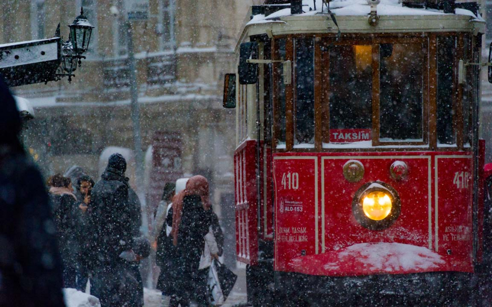 Hava güneşli diye aldanmayın! İstanbul cumadan itibaren kara teslim olacak 4