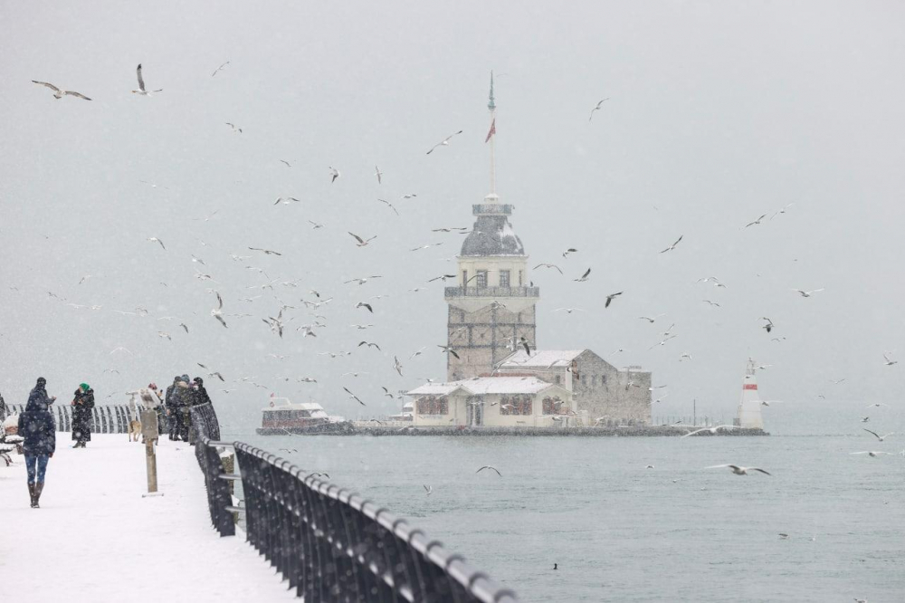 Hava sıcaklığı mevsim normallerine iniyor: İstanbul, kar yağışının etkisi altına girecek! 5