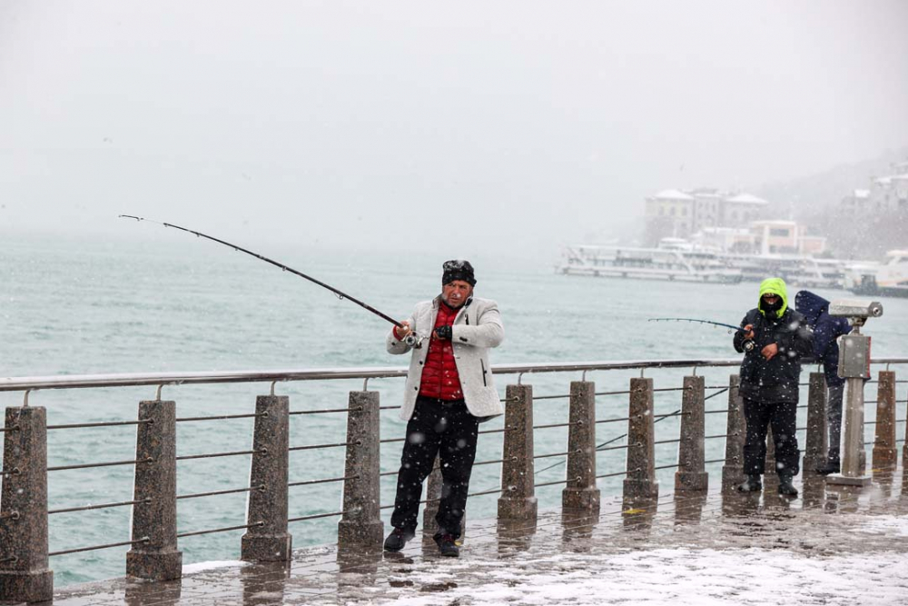 İstanbul'a kar ne zaman yağacak, kaç gün etkili olacak? Meteoroloji Uzmanı Demirhan tarih verdi 5