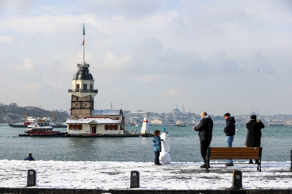 İstanbul'da sıcaklıklar eksilere düşüyor: Bir haftalık süreç başladı, kent buz tuttu! 11