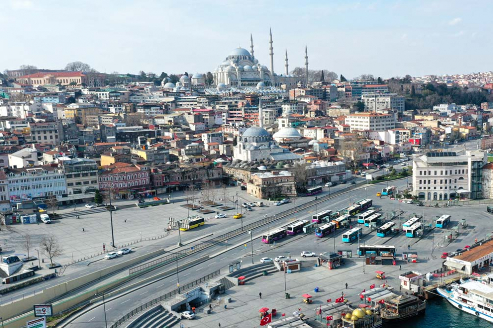 İstanbul'un en güzel yerleri kısıtlama ile sessizliğe büründü 16