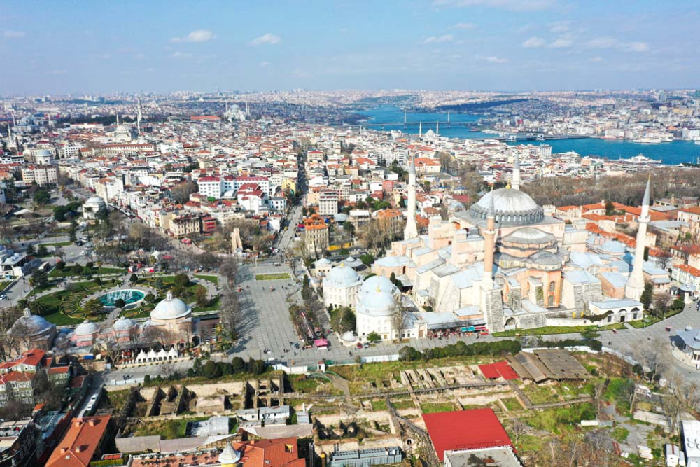 İstanbul'un en güzel yerleri kısıtlama ile sessizliğe büründü 21