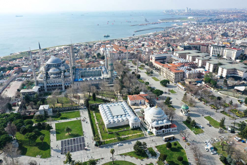 İstanbul'un en güzel yerleri kısıtlama ile sessizliğe büründü 22