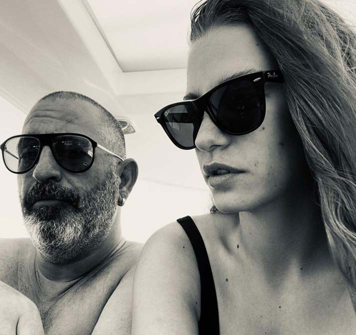 Serenay Sarıkaya'ya Netflix'ten bomba teklif! Ekranlara geri dönüyor 7