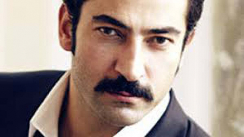 Oyuncu İmirzalıoğlu çifti bodrum'da kiralık ev arıyor 5