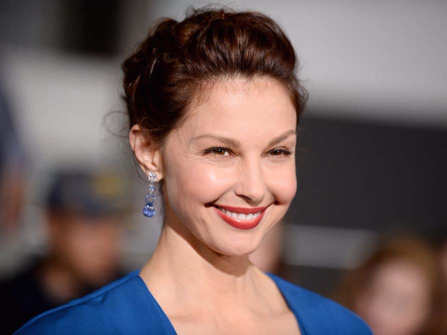 Ashley Judd ıssız ormanda bacağını kırdı, yardım saatlar sonra geldi 6