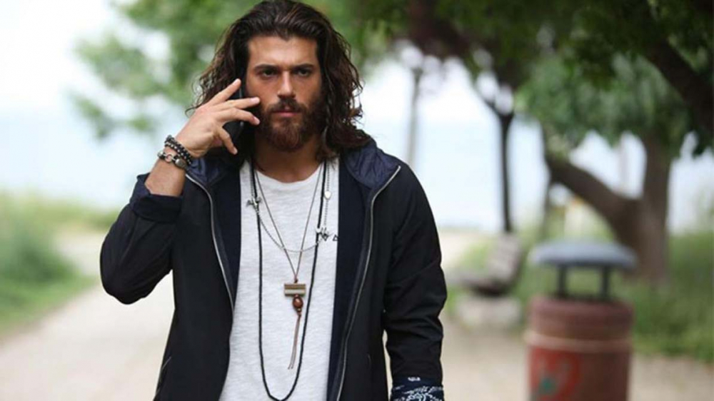 Can Yaman'dan üzücü haber geldi, dizi anlaşmasını iptal etti 5