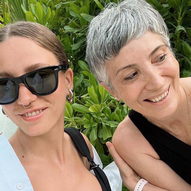 Serenay Sarıkaya'dan, Demet Akalın'ın 'Kim çekiyo bunları?' sorusuna yanıt! 8